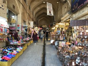 Inside the Kermanshah Bazaar | Scenes from our Iran road trip | VincePerfetto.com